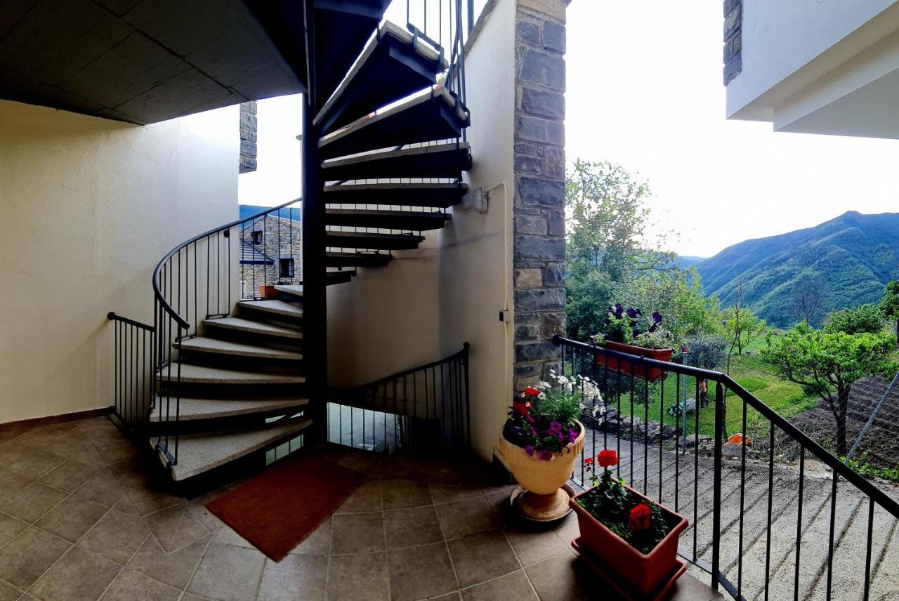 Apartamentos Ordesa Infinita Asín de Broto Esterno foto